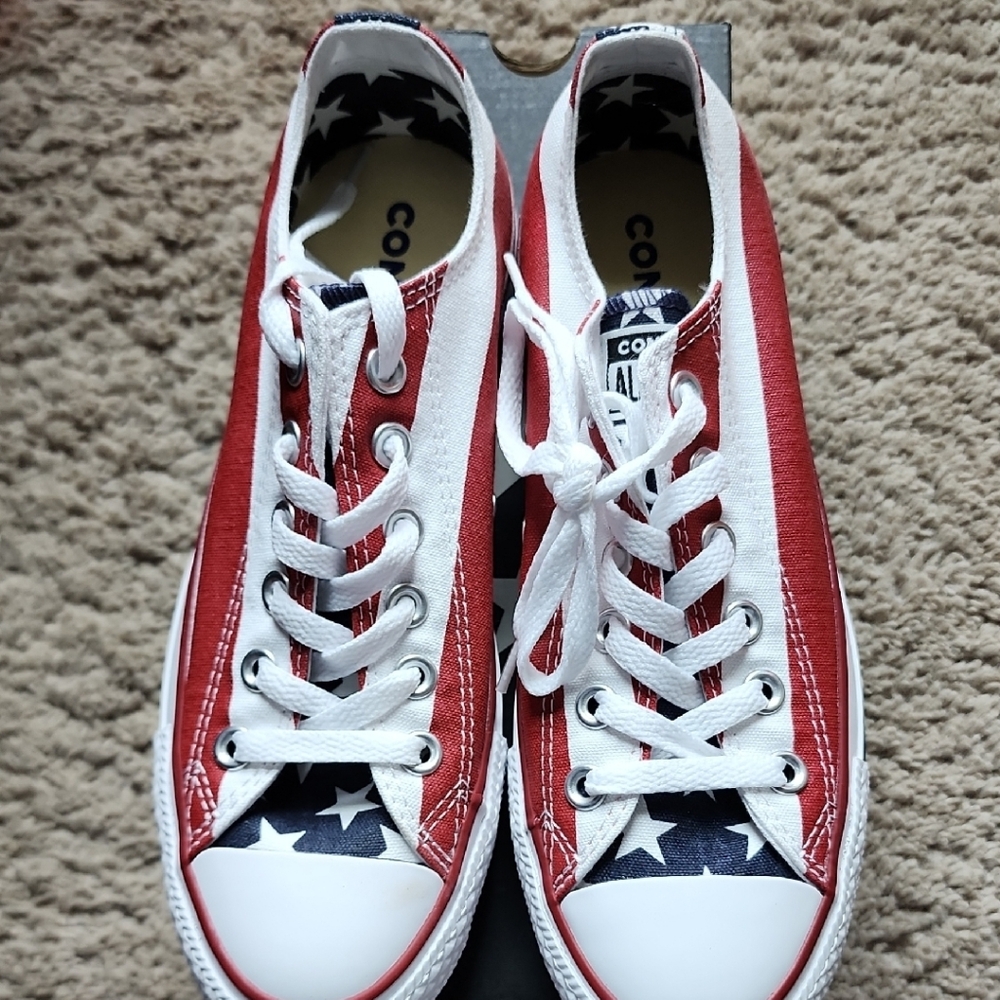 Never Worn Converse Unisex Red, White, and BlueStar Sneakers